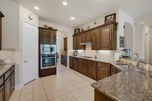 626 Allister Ct, Roanoke, TX 76262 - Photo 15