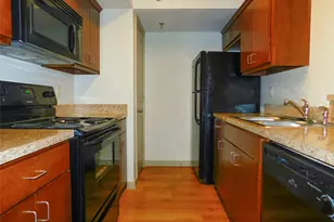 1512 N Elm St, Denton, TX 76201 - Photo 9