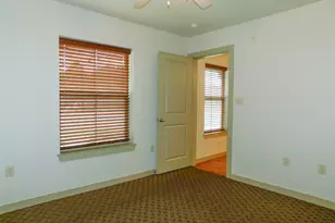 1512 N Elm St, Denton, TX 76201 - Photo 11