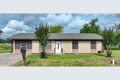 201 McLendon, Mexia, TX 76667 - Photo 1