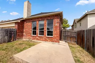 1202 McCormick St, Garland, TX 75040 - Photo 5