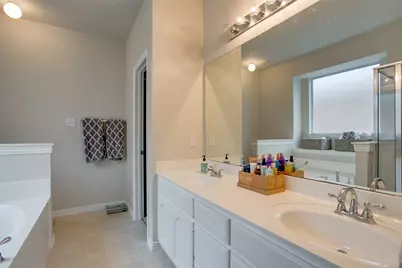 10228 Olivia Drive, McKinney, TX 75072 - Photo 19