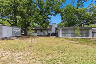 3007 Tanglewood Dr, Commerce, TX 75428 - Photo 29