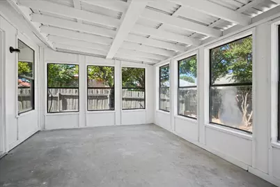 1020 W Hills Terrace, Saginaw, TX 76179 - Photo 9