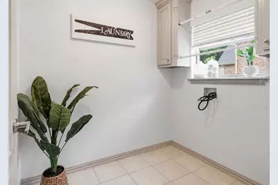 8332 Valley Oaks Drive, North Richland Hills, TX 76182 - Photo 31