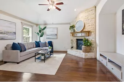 8332 Valley Oaks Drive, North Richland Hills, TX 76182 - Photo 9