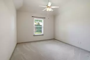 8332 Valley Oaks Dr, North Richland Hills, TX 76182 - Photo 27