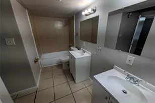 9575 Gonzales Dr, Dallas, TX 75227 - Photo 17
