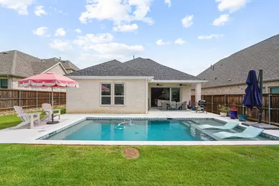 416 Calmwater Cove, McKinney, TX 75071 - Photo 3