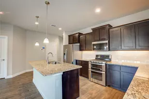 820 Greenford Mnr, Fort Worth, TX 76247 - Photo 9