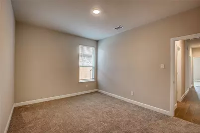 820 Greenford Manor, Fort Worth, TX 76247 - Photo 35