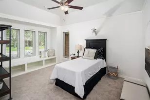 6211 Yellow Rock Trail, Dallas, TX 75248 - Photo 17