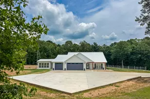 305 Co Rd 1145, Atlanta, TX 75551 - Photo 3