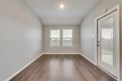 1501 Hidden Bluff Crossing, Princeton, TX 75407 - Photo 9