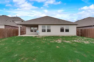1501 Hidden Bluff Crossing, Princeton, TX 75407 - Photo 27