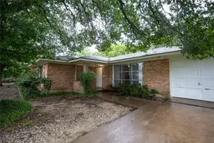 11332 Lanewood Cir, Dallas, TX 75218 - Photo 1
