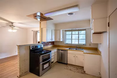11332 Lanewood Circle, Dallas, TX 75218 - Photo 7