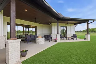 519 Reason Jones Rd, Valley View, TX 76272 - Photo 35