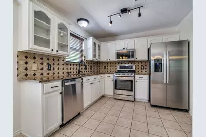 8605 Treasure Cove, Rowlett, TX 75089 - Photo 11
