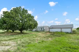 17711 James C. Jack Dr, Justin, TX 76247 - Photo 13