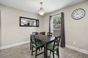 434 Stonehenge Dr, Arlington, TX 76014 - Photo 7