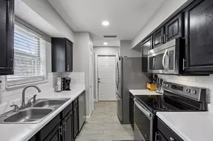 434 Stonehenge Dr, Arlington, TX 76014 - Photo 11