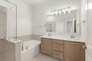 121 Creekstone Dr, Balch Springs, TX 75181 - Photo 25