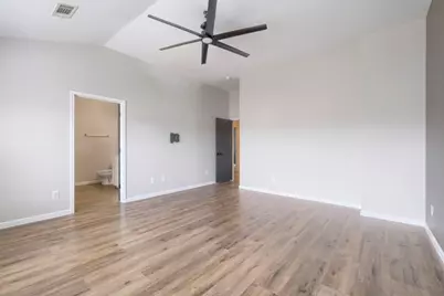 7436 Anderson Boulevard, Fort Worth, TX 76120 - Photo 19