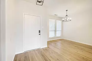 7436 Anderson Blvd, Fort Worth, TX 76120 - Photo 5