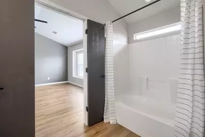 7436 Anderson Boulevard, Fort Worth, TX 76120 - Photo 23