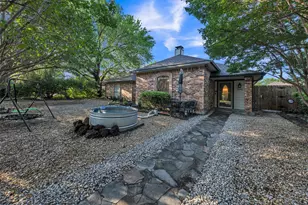 3046 Westforest Dr, Dallas, TX 75229 - Photo 39