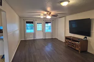 243 Weldon Dr, Woodway, TX 76712 - Photo 3