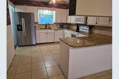 243 Weldon Drive, Woodway, TX 76712 - Photo 7