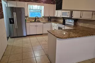 243 Weldon Dr, Woodway, TX 76712 - Photo 7
