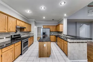 4532 Crown Ridge Dr, Plano, TX 75024 - Photo 9