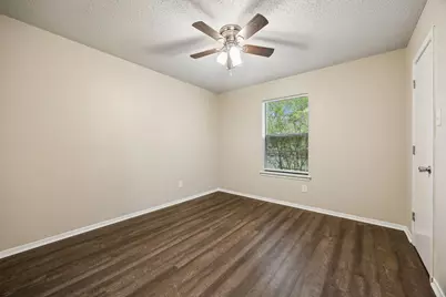 6433 Ridglea Drive, Watauga, TX 76148 - Photo 15