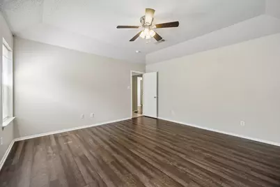 6433 Ridglea Drive, Watauga, TX 76148 - Photo 9