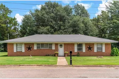 530 NE 26th Street, Paris, TX 75460 - Photo 1