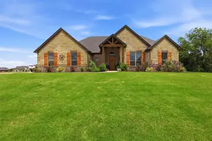 915 Taylor Branch, Springtown, TX 76082 - Photo 1