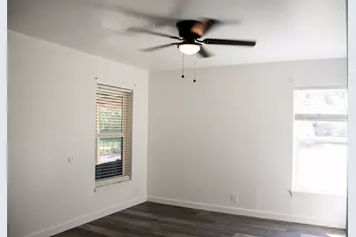 3825 W Spurgeon Street, Fort Worth, TX 76133 - Photo 35