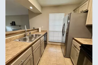 5981 Arapaho Road #303, Dallas, TX 75248 - Photo 9
