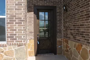 162 Sunset Bay Pointe Ct, Chico, TX 76431 - Photo 5