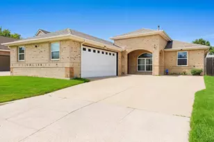 3807 Winding Rd, Arlington, TX 76016 - Photo 1