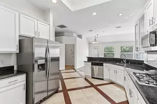 10112 Asheboro St, Frisco, TX 75035 - Photo 5