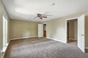 2411 Meadow Creek Dr, Carrollton, TX 75006 - Photo 11