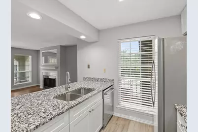 5981 Arapaho Road #304, Dallas, TX 75248 - Photo 7