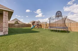 1136 Cropout Way, Fort Worth, TX 76052 - Photo 23