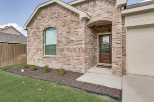 1136 Cropout Way, Fort Worth, TX 76052 - Photo 3