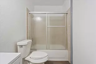 1933 Century Dr, Waco, TX 76712 - Photo 15