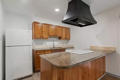 1933 Century Drive, Waco, TX 76712 - Photo 9